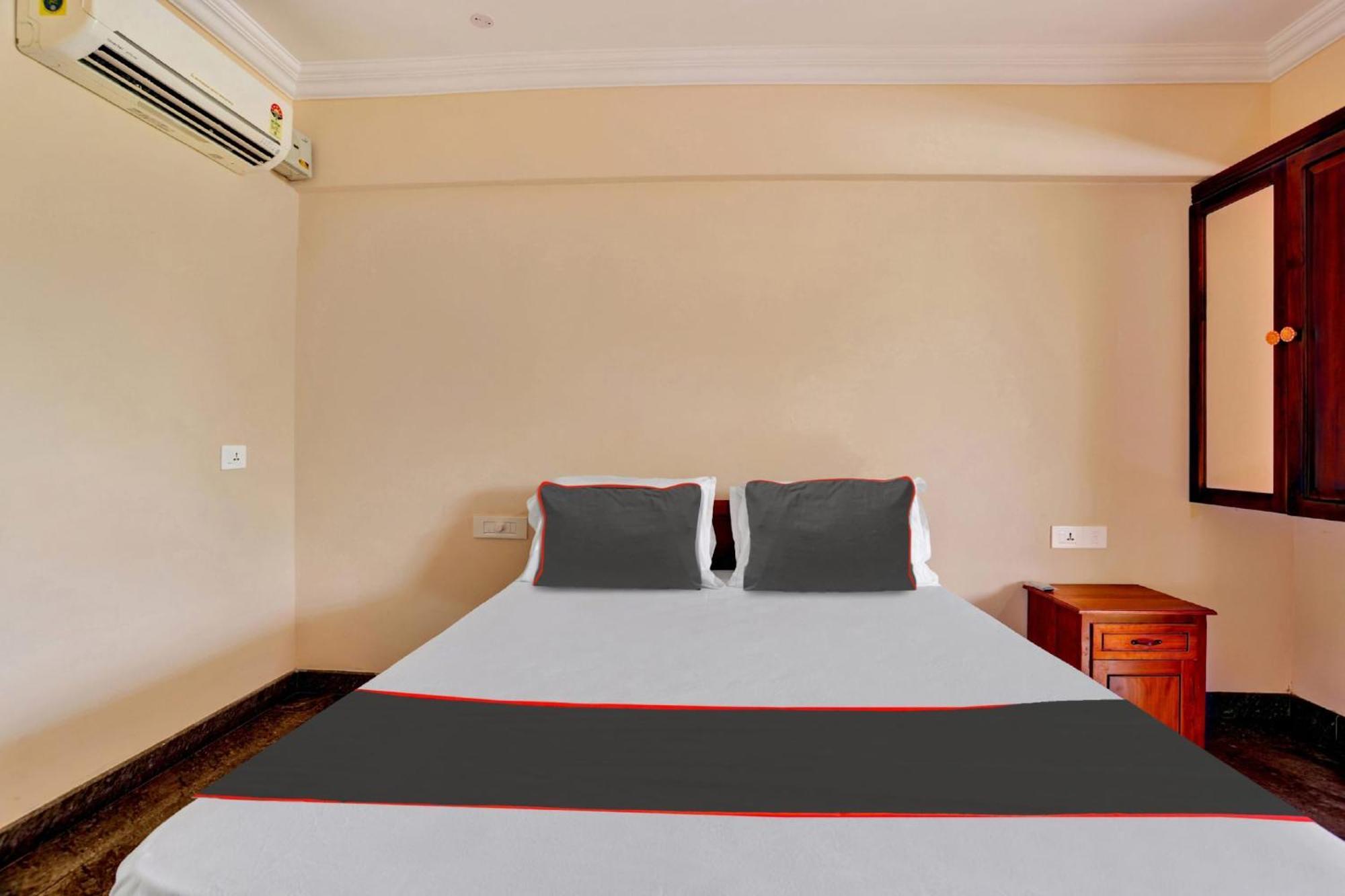 Hotel O Family Castle Inn Collection O Thiruvananthapuram Extérieur photo