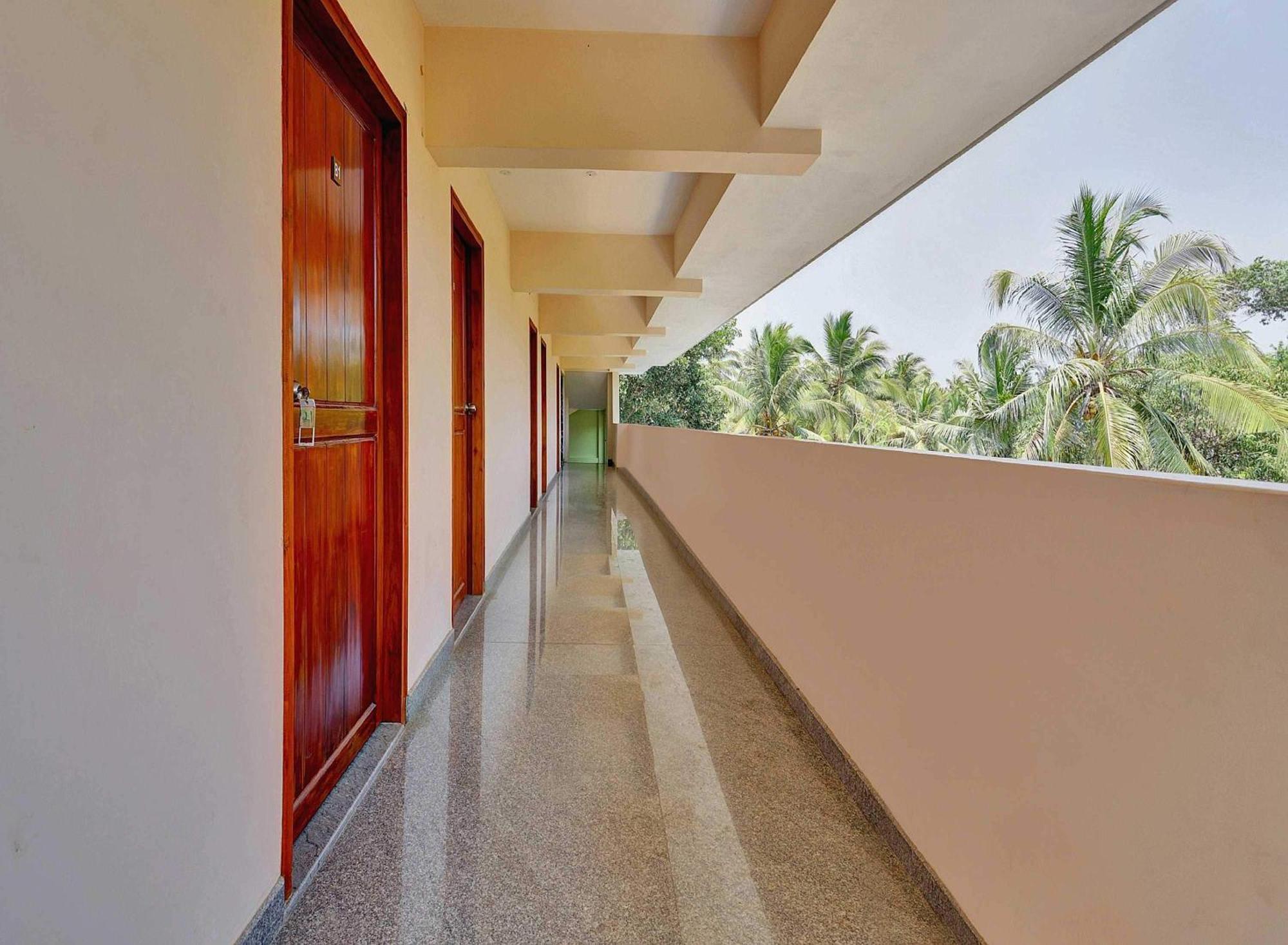 Hotel O Family Castle Inn Collection O Thiruvananthapuram Extérieur photo